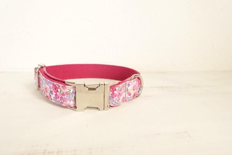 Dog Collar &amp; Leash | Pink Flower - Barker &amp; Bone